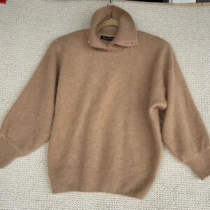 Connie A Lee sz. M/L pullover angora mix vintage tan/camel sweater
